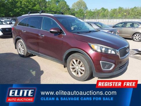Used 2018 Kia Sorento FWD image 1