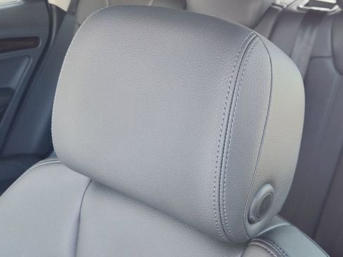 Used 2019 Audi Q5 Prestige w/ Prestige Package image 23