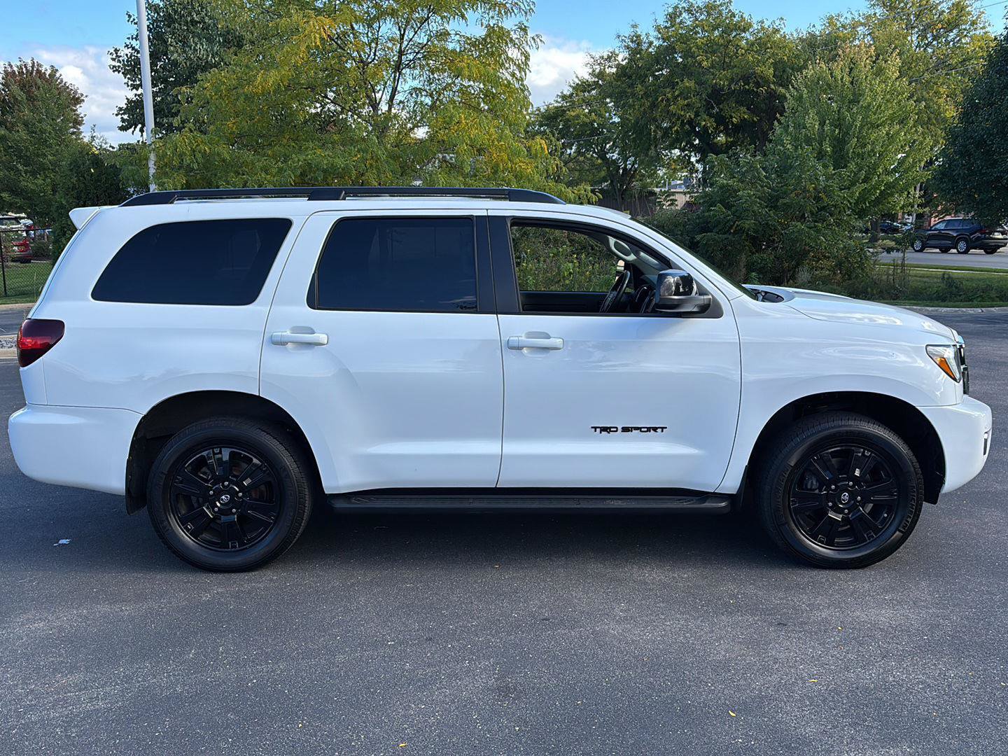 Used 2019 Toyota Sequoia 4WD image 9