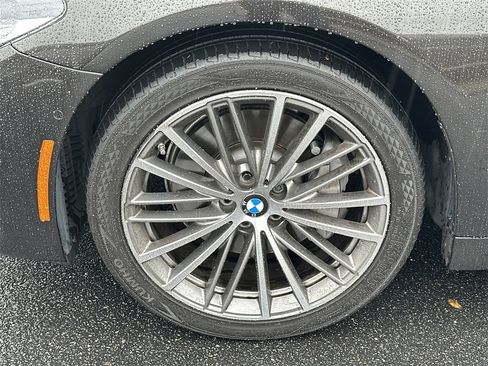 Used 2018 BMW 530i image 11