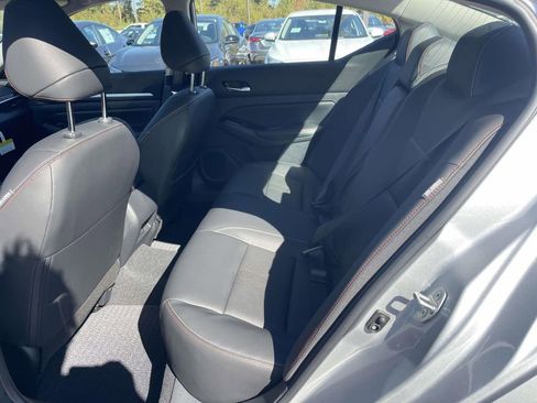 New 2025 Nissan Altima 2.5 SR w/ SR Premium Package image 11