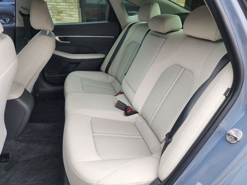 Used 2024 Hyundai Sonata SEL w/ Convenience Package FWD image 9