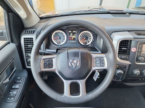 Used 2024 RAM 1500 Classic SLT image 18