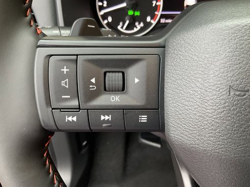 Used 2026 Nissan Rogue Rock Creek image 32