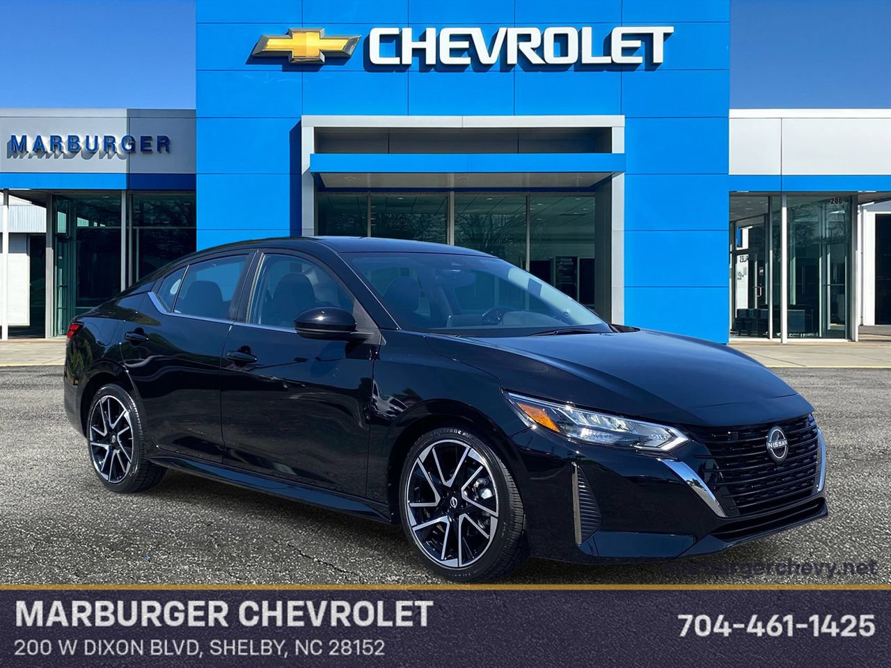 Used 2025 Nissan Sentra SR FWD image 1