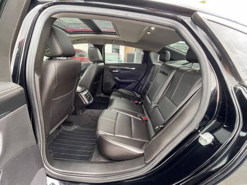 Used 2016 Chevrolet Impala LT w/ Leather Package FWD image 3