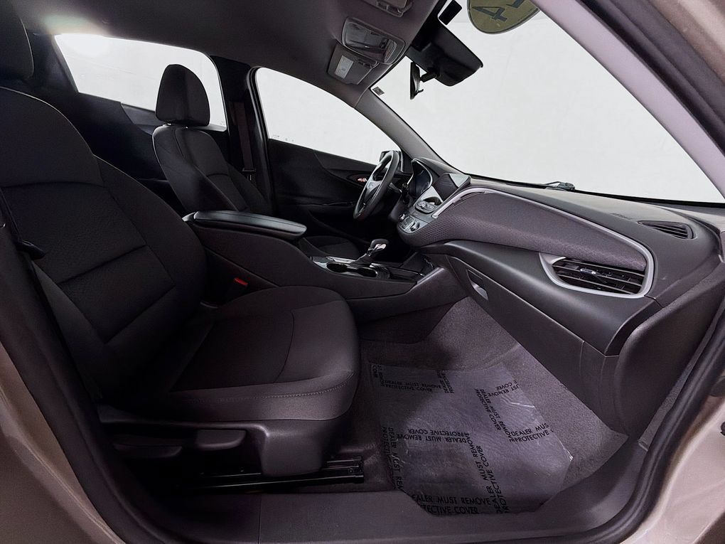 Used 2024 Chevrolet Malibu LT FWD image 28