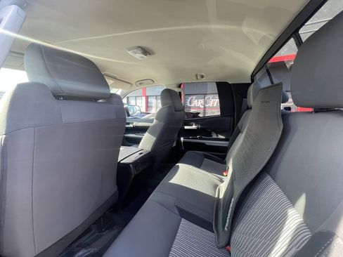 Used 2014 Toyota Tundra SR image 10