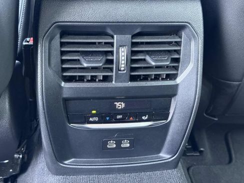 Used 2025 BMW M440i RWD image 24