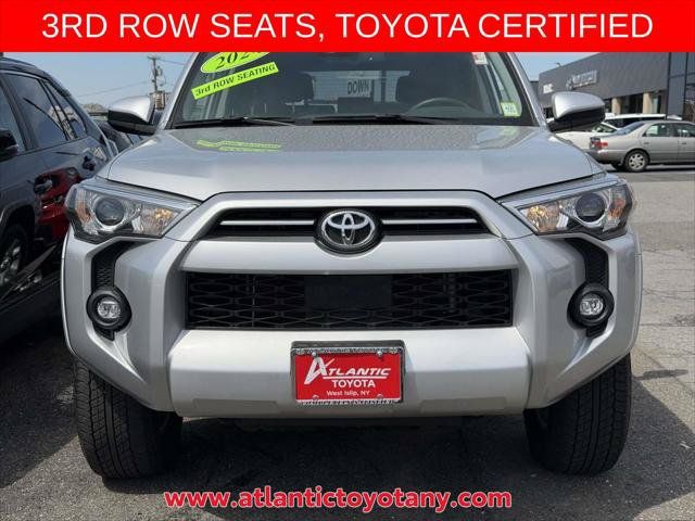 Certified 2024 Toyota 4Runner SR5 AWD/4WD image 35