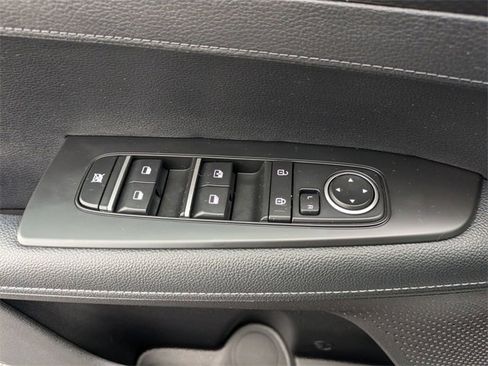 Used 2023 Kia Forte GT-Line image 12