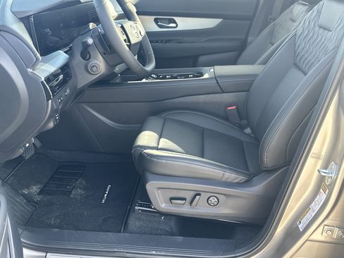 New 2026 Nissan Murano Platinum w/ Technology Package AWD/4WD image 9