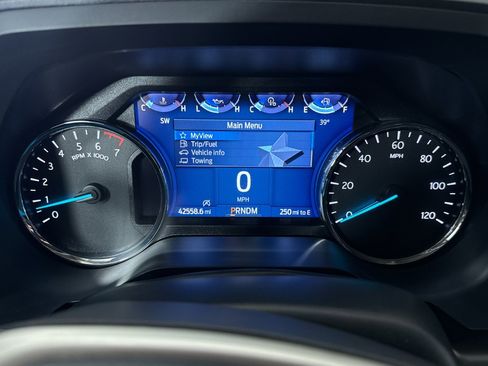 Used 2024 Ford Expedition XLT image 10