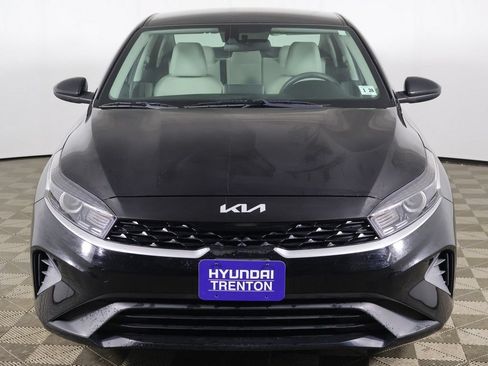 Used 2023 Kia Forte LXS FWD image 9