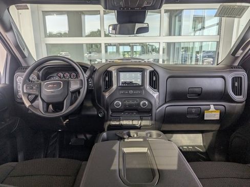 New 2025 GMC Sierra 2500 Pro w/ Convenience Package image 17