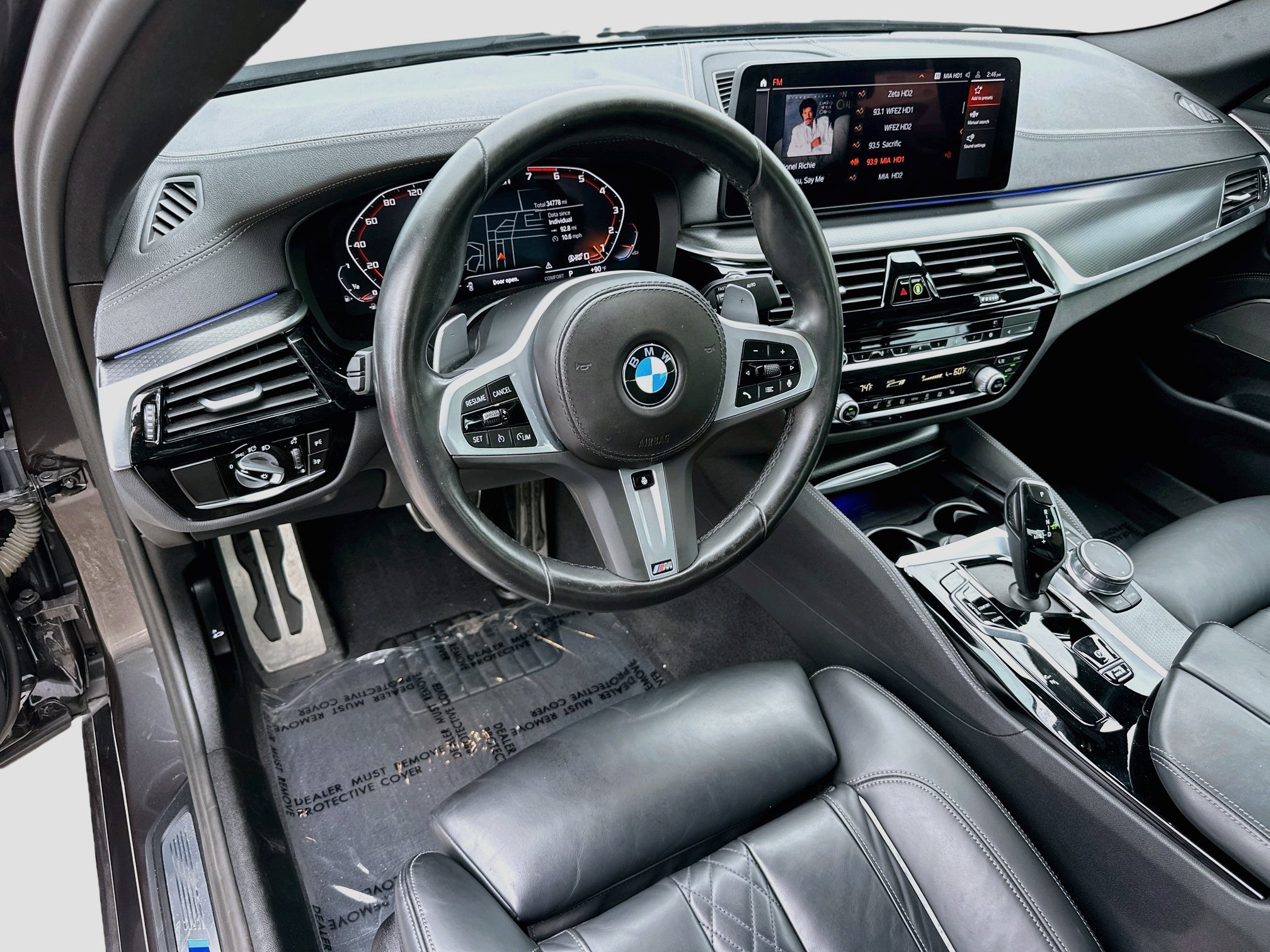 Used 2023 BMW M550i xDrive AWD/4WD image 9