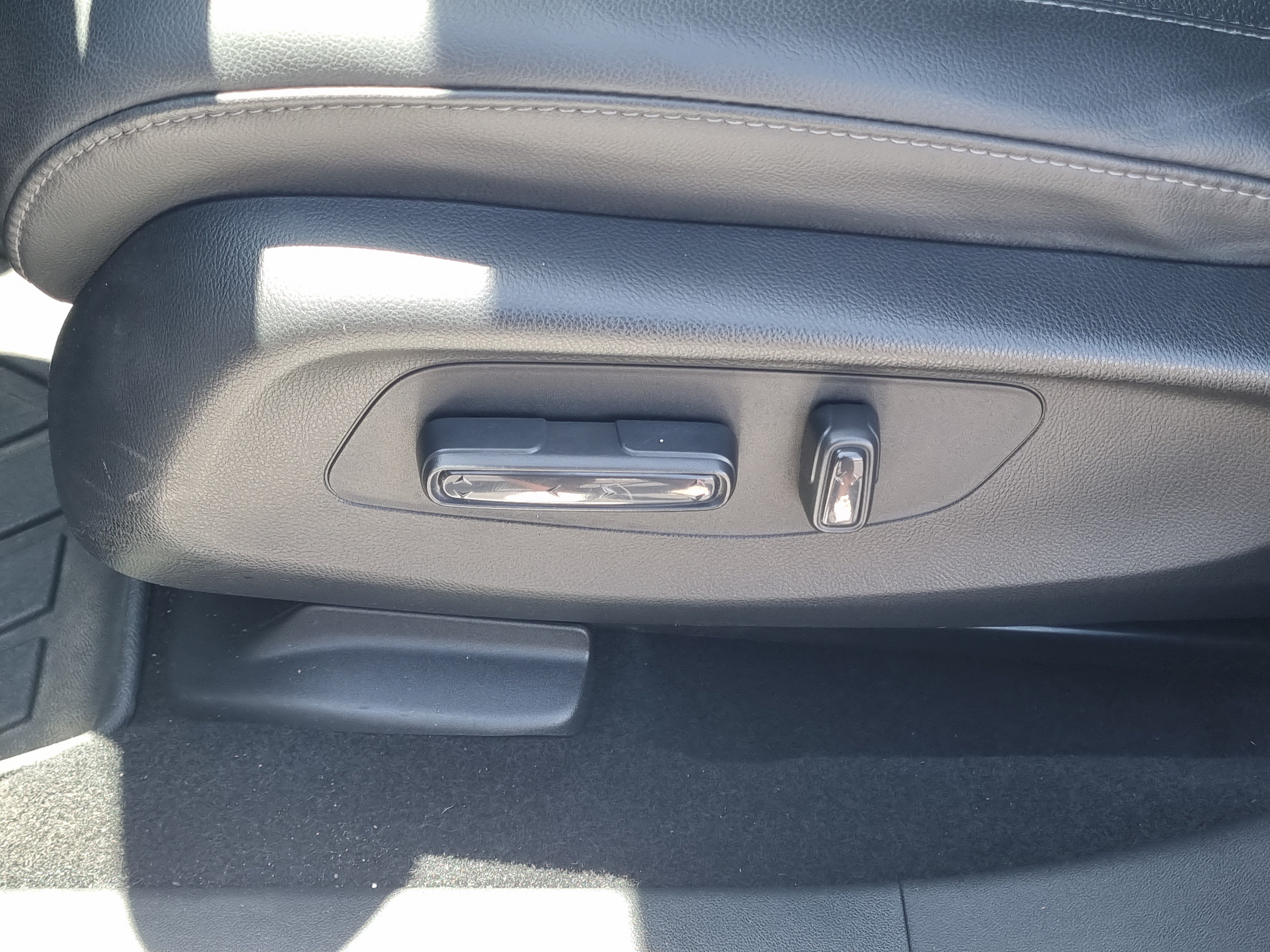 Used 2024 Honda HR-V EX-L image 20