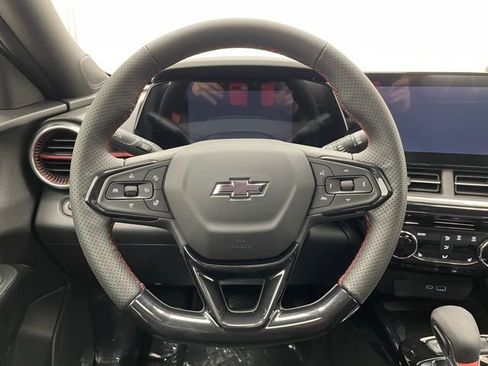 New 2026 Chevrolet Trax RS w/ Sunroof Package FWD image 12