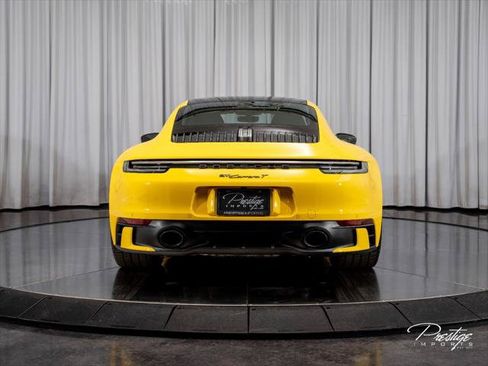 Used 2024 Porsche 911 Carrera T RWD image 10
