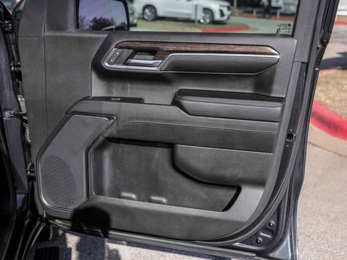 Used 2023 GMC Sierra 1500 Elevation image 30