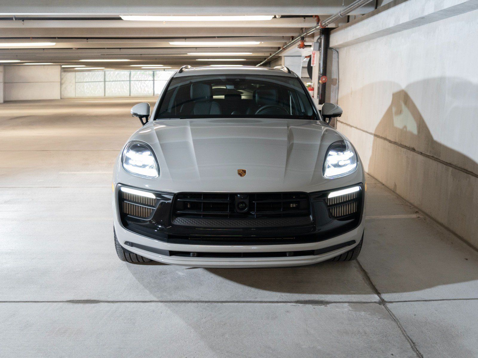 Used 2026 Porsche Macan S AWD/4WD image 6