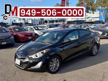 Used 2015 Hyundai Elantra SE w/ Option Group 02