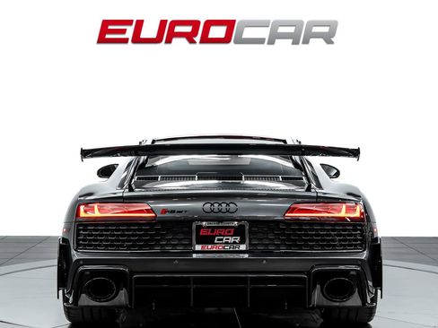 Used 2023 Audi R8 V10 GT RWD image 4