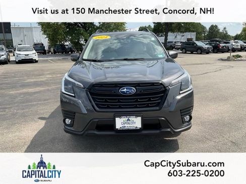 Used 2024 Subaru Forester Premium AWD/4WD image 2