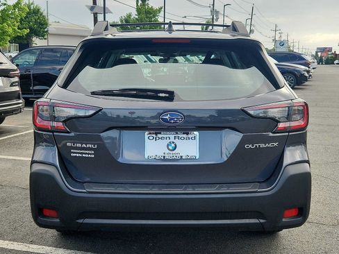 Used 2024 Subaru Outback AWD/4WD image 5