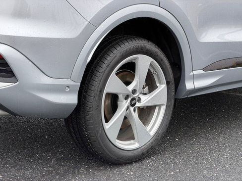 New 2025 Audi Q5 Premium Plus image 8