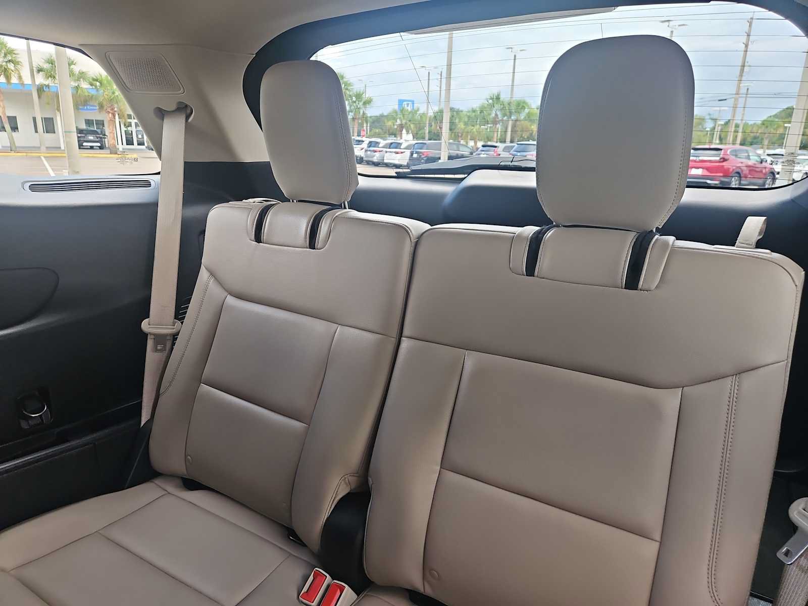 Used 2022 Ford Explorer Limited AWD/4WD image 26
