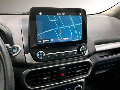 Used 2018 Ford EcoSport SE w/ SE Convenience Package image 10
