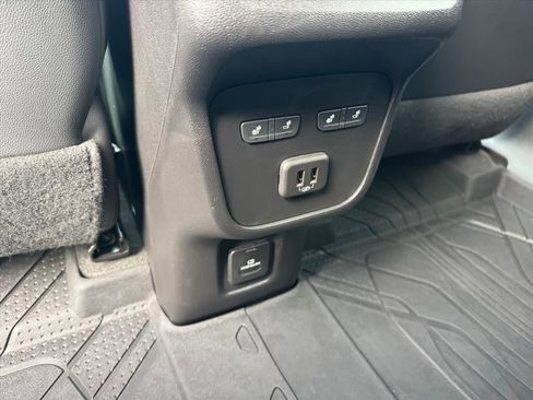 Certified 2022 Chevrolet Equinox Premier image 8