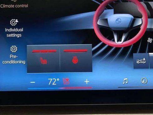 Used 2025 BMW 430i Convertible RWD image 96