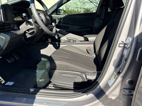 New 2026 Hyundai Elantra Sport image 9