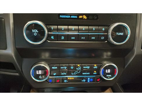 Used 2019 Ford Expedition Max Platinum AWD/4WD image 14