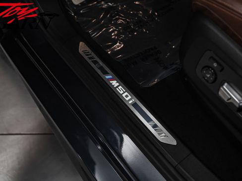 Used 2020 BMW X6 M50i w/ Executive Package image 24