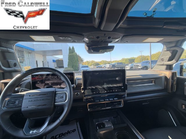 Used 2025 GMC Hummer EV 3X AWD/4WD image 10