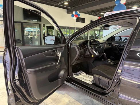 Used 2021 Nissan Rogue Sport S FWD image 21