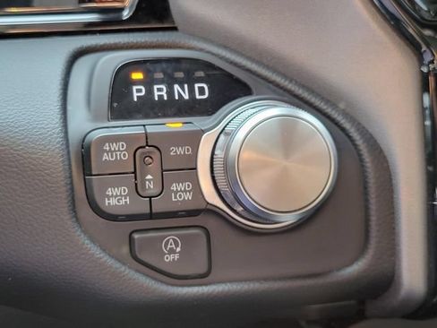Used 2025 RAM 1500 Laramie w/ Night Edition AWD/4WD image 17