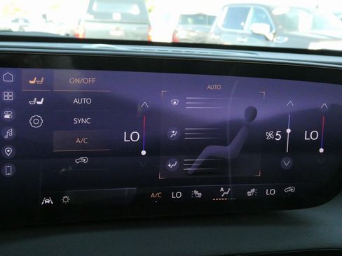 New 2026 Buick Enclave Sport Touring w/ Power Package image 39