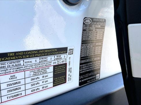 Used 2024 Land Rover Range Rover Velar S image 35