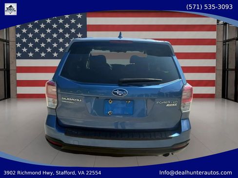 Used 2017 Subaru Forester 2.5i Limited AWD/4WD image 8
