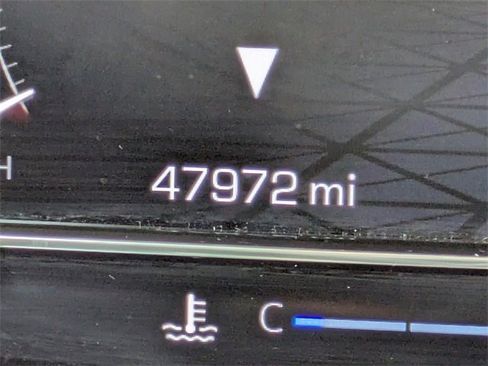 Used 2024 GMC Sierra 1500 SLT image 31