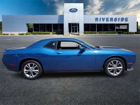 Used 2020 Dodge Challenger GT w/ Driver Convenience Group image 8