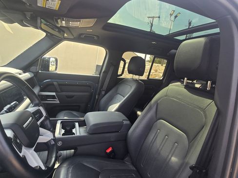 Certified 2021 Land Rover Defender 110 SE image 14