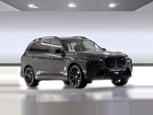 Used 2024 BMW X7 M60i w/ Executive Package AWD/4WD image 7