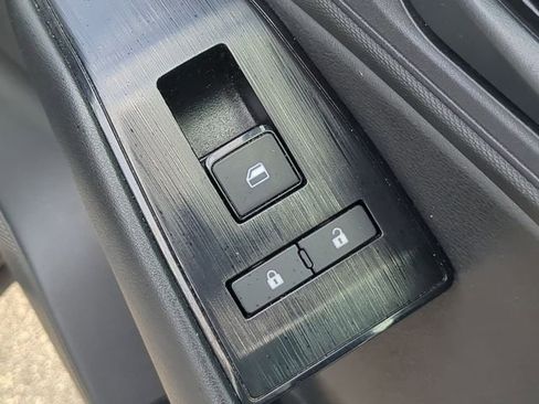 Used 2024 Mitsubishi Outlander Sport ES image 43