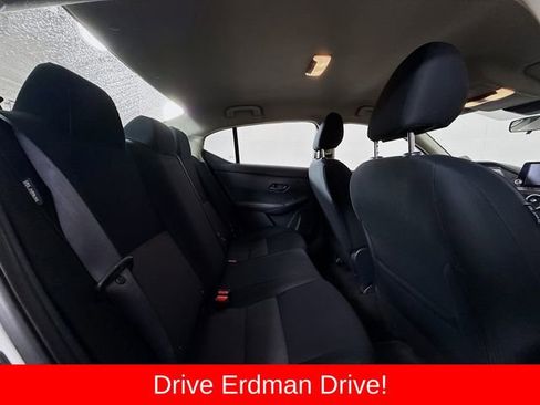 Used 2024 Nissan Sentra SV FWD image 27