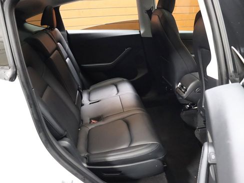 Used 2023 Tesla Model Y Long Range image 42